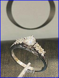 0.72 Cts Round Princess Cut Diamonds Anniversary Solitaire Ring In 585 14K Gold