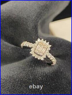 Pave 0.93 TCW Round Baguette Cut Diamonds Engagement Ring In 585 Solid 14K Gold
