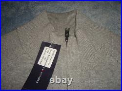 Tommy Hilfiger Zipper Front Gray Jacket Size Large